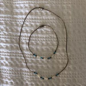Necklace/bracelet set